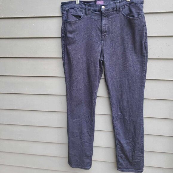 NYDJ Straight Jeans size 14 with Lift Tuck Technology - Picture 1 of 10